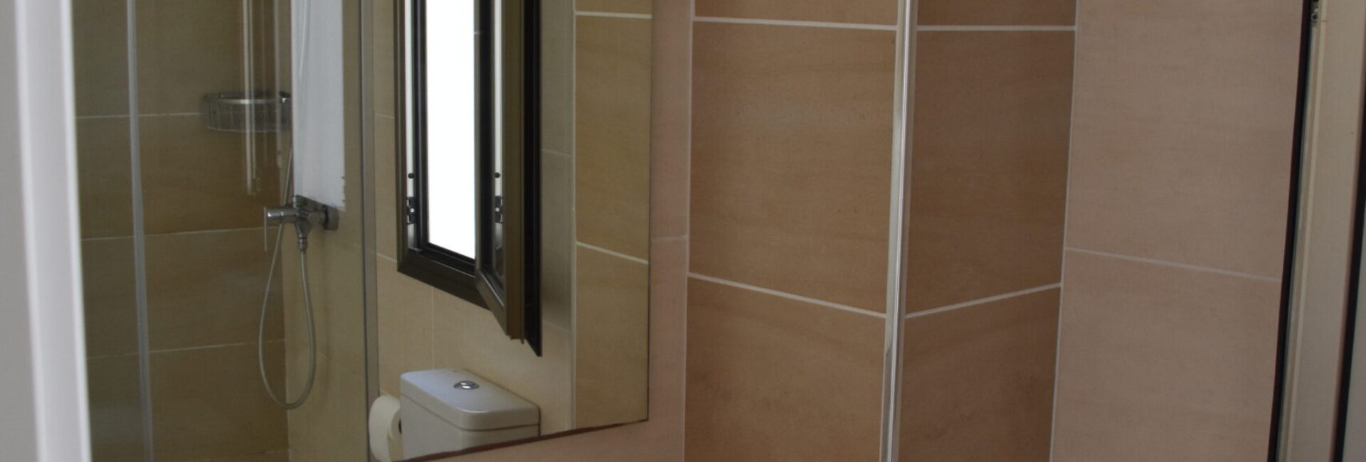 Apartment with Sea Views 1B